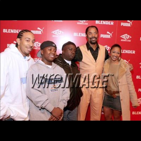 Women’s items Nike’s, Adidas, suits, bags - Picture 3 of 8